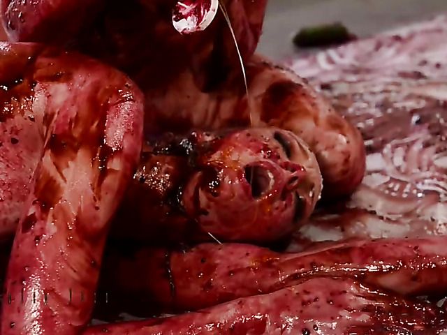 Messy lesbian three-way to blow your mind