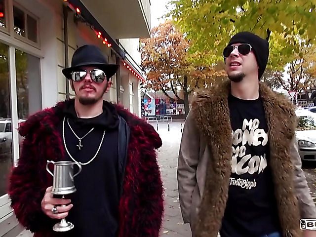 German slut Scarlett Scott gets her pussy poked on the bus