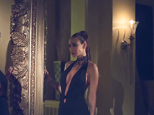 Stunning sex with masked porn star Sandee Westgate