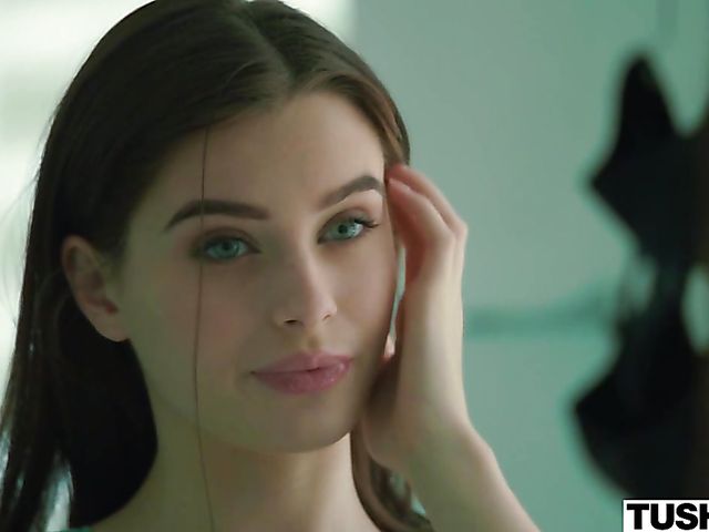 Tushy anal with young sweetheart Lana Rhoades