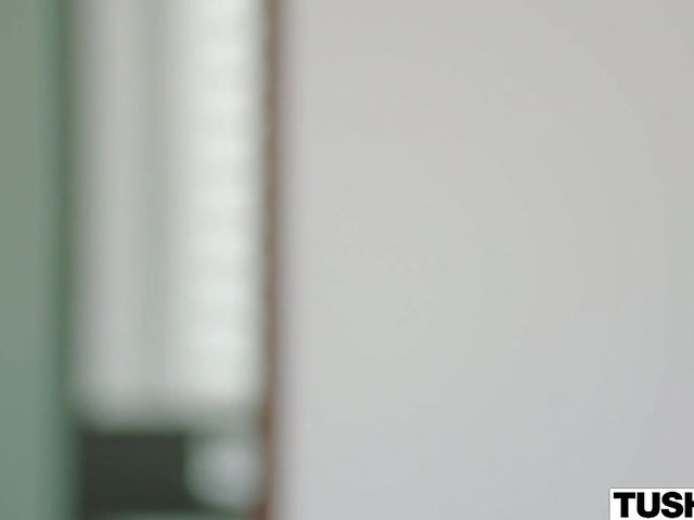 Tushy anal with young sweetheart Lana Rhoades