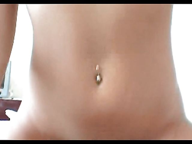 Girlfriend blowjob and fucking on cam