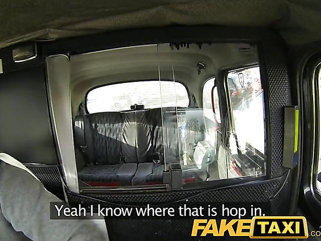 Big titted hottie's anal taxi experience