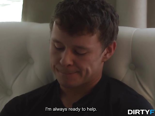 Boyfriend watches his girlfriend get nailed