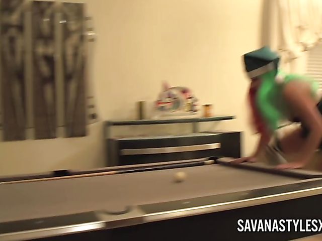 Savana Styles - Solo squirt on Christmas