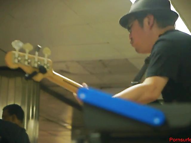 Glassed redhead blowjob and cum on belly