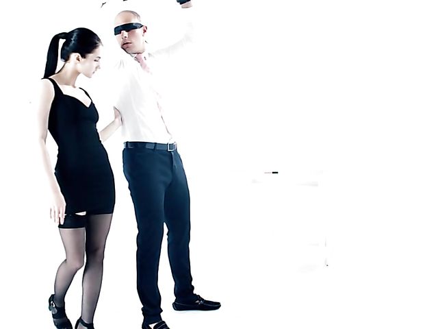 Crystal Greenvelle and Leny Evil love bondage sex