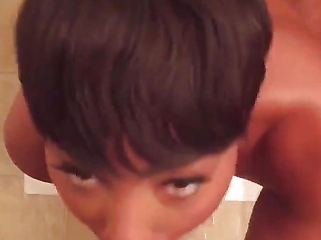 Ebony footjob and more fun with Roxy Reynolds
