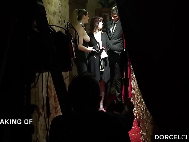 Behind the scenes of lovely Ariel Rebel