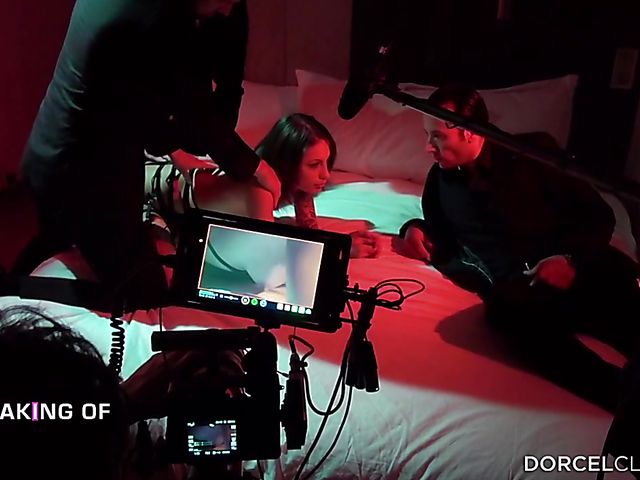 Behind the scenes of lovely Ariel Rebel