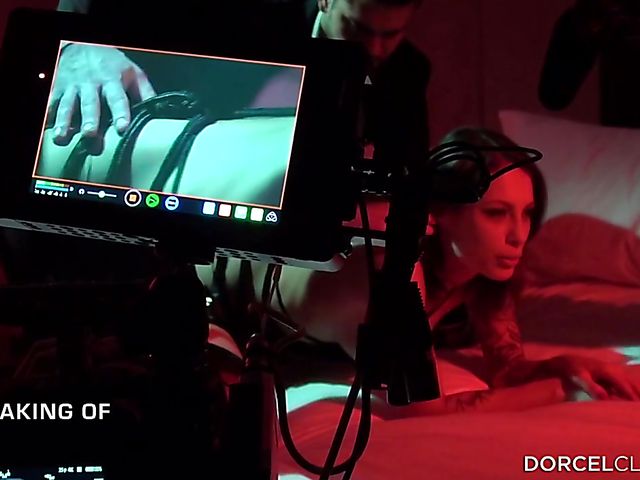 Behind the scenes of lovely Ariel Rebel