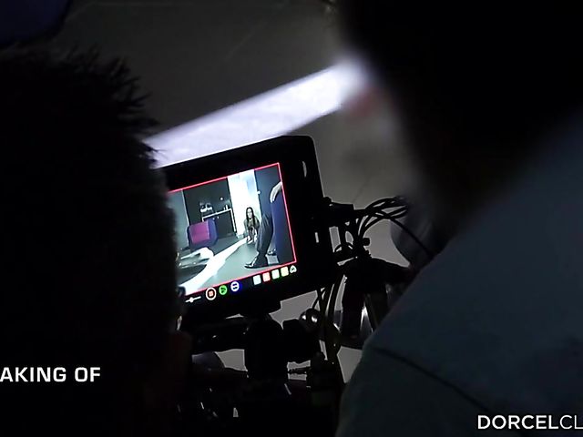 Behind the scenes of lovely Ariel Rebel