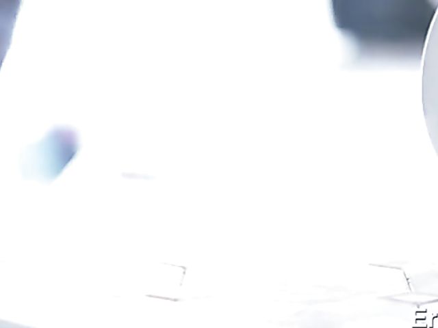 This massage girl cant wait to get banged