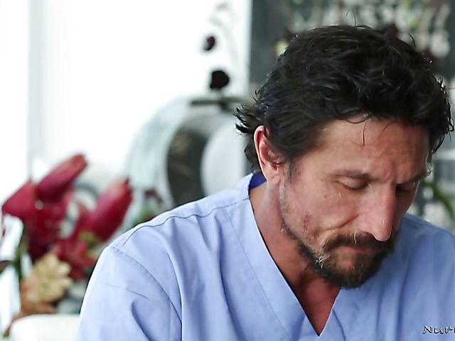 Pussy massage for nice brunette Amara Romani