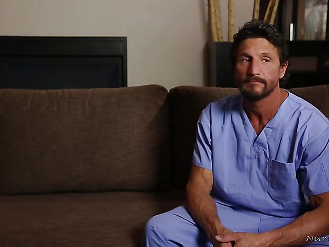 Pussy massage for nice brunette Amara Romani