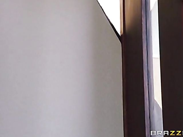 Big tits brunette Romi Rain feels horny