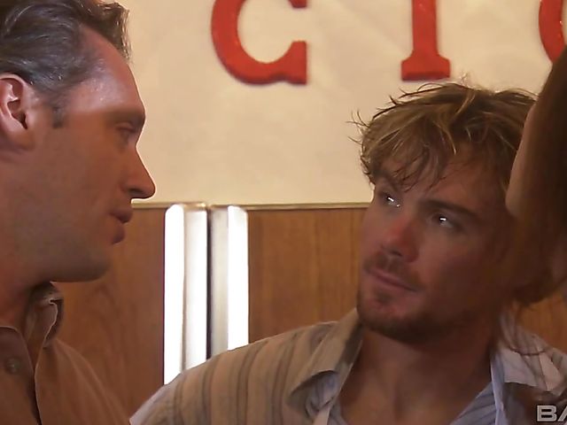 Passionate sex with Faith Leon and Jacy Andrews