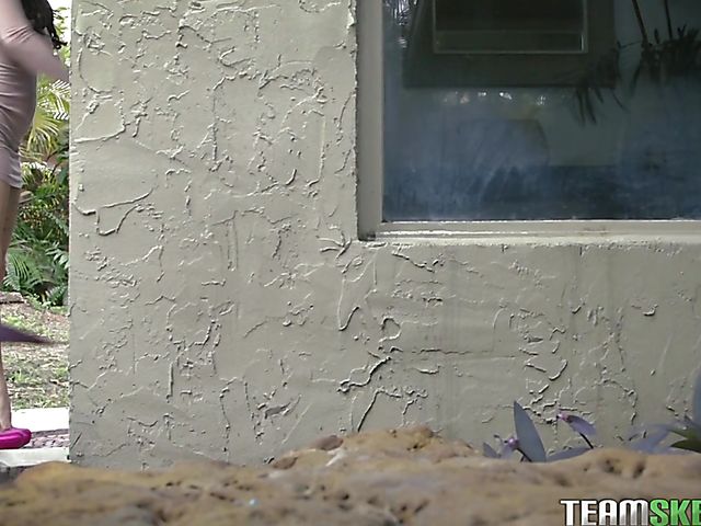 Big ass teen Evie Olson gets slammed