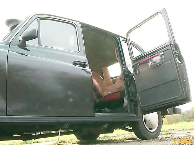 Small tits lady Amanda Black gets banged in a cab