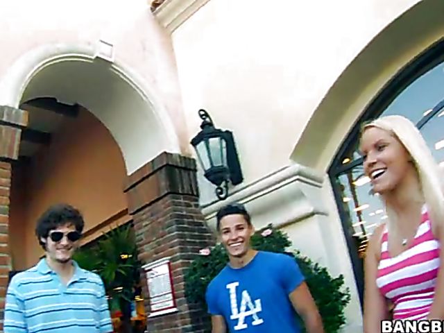 Three blonde orgy with amazing Nicole Aniston