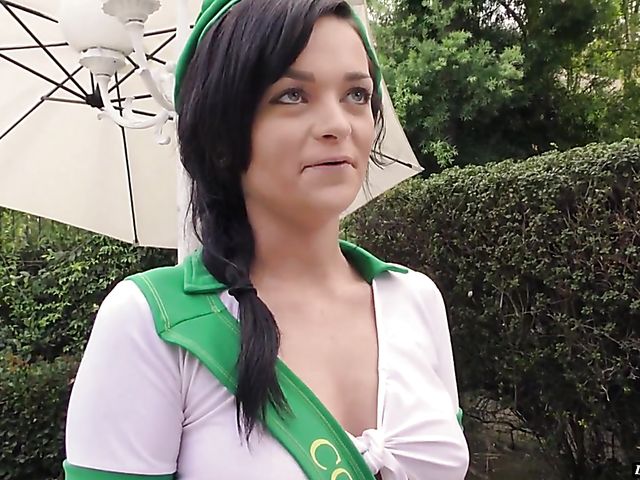 Outdoor teen threesome with Lily Rader and Kylie Foxx