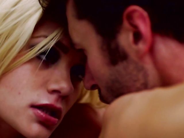 Blonde with fake tits Riley Steele massaged and nailed