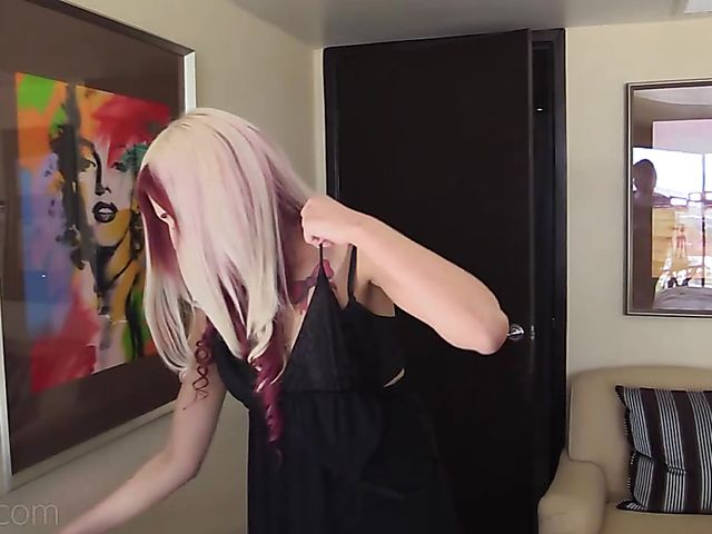 Pierced amateur teen Bella gets impaled on cock