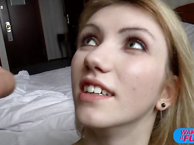 Beatrix Glover takes two rods and gets ass fucked in the morning