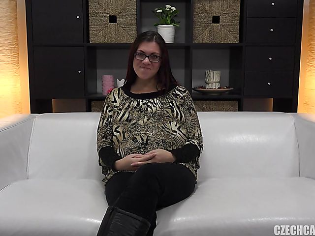 Pregnant amateur Andela spreads her pussy