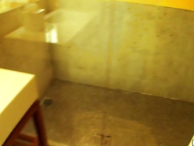 Big breasted Jessica Robbin anal try out