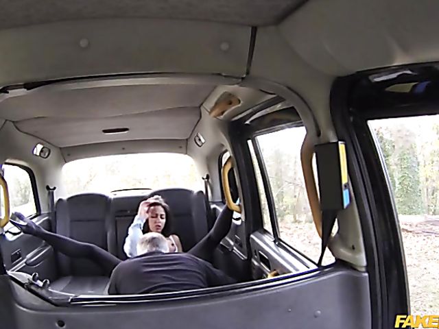 Fake taxi anal with big booby Roxxy Lea