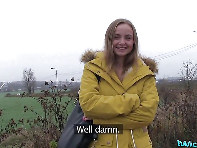 Sex for cash in the car with a sweet amateur