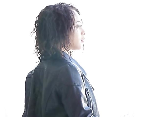 Bubble butt teen Holly Hendrix prefers anal