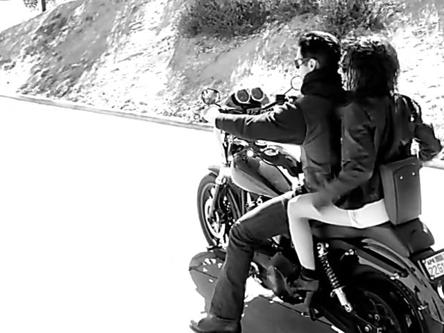 Bubble butt teen Holly Hendrix prefers anal