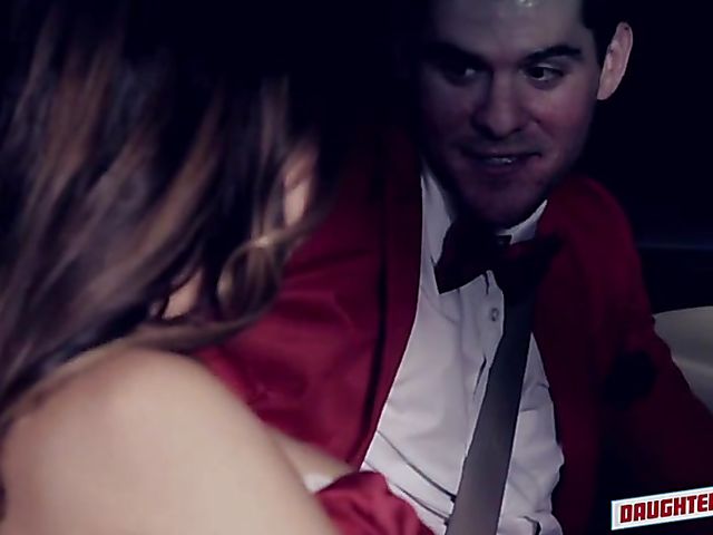 Dad and teen foursome with Melissa Moore and Riley Reid