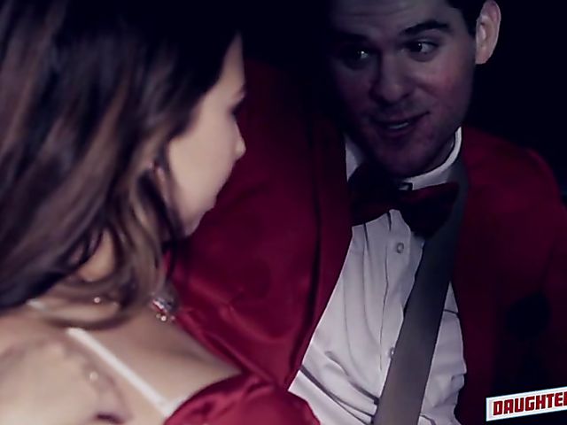 Dad and teen foursome with Melissa Moore and Riley Reid