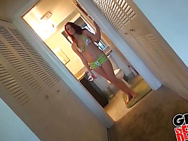 Red-haired teen GF Stacy Sweet takes it POV