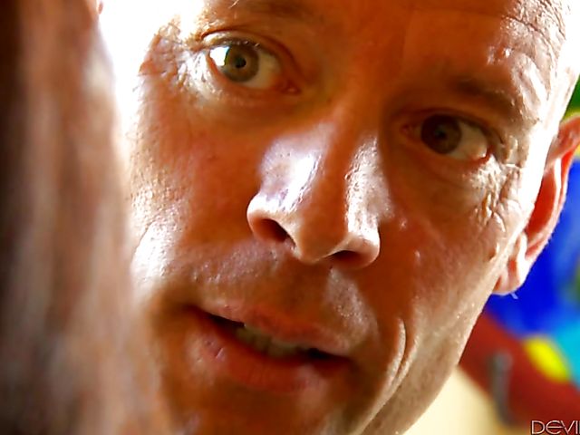 Exotic Luzbel Bugatti gets fucked in her puffy pussy