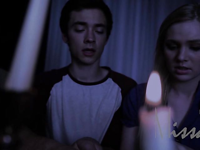 Scary handjob in the dark from a blonde girl