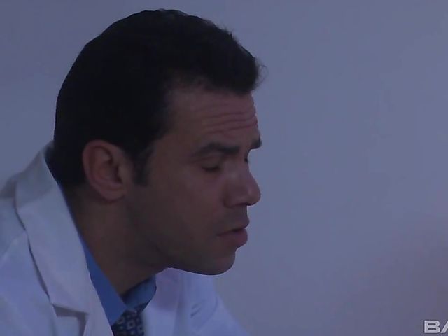 Hot sex with stunning babes Haley Paige and Katja Kassin