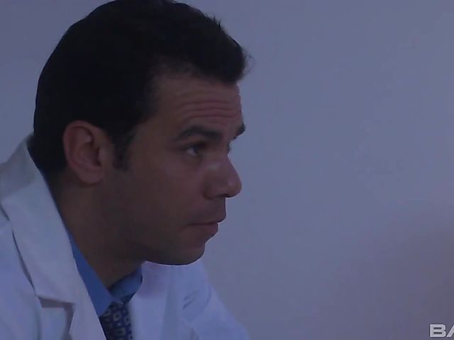 Hot sex with stunning babes Haley Paige and Katja Kassin