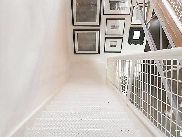 Teen handjob in the bath and a good fuck with Jessica Rex