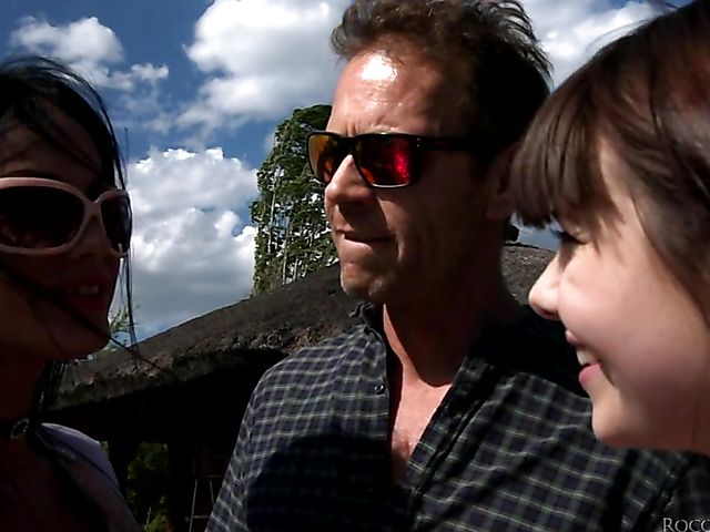 Rocco Siffredi anal action with daughter and mom