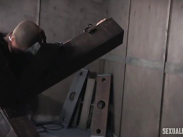 Bound MILF India Summer gets a bondage fuck