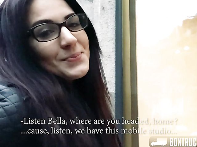 Public sex for cash with Bella Beretta