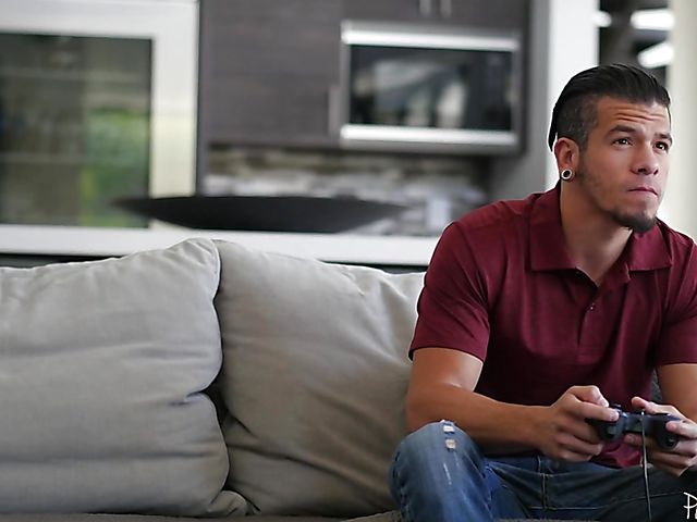 Busty anal mom Corinna Blake gets nailed