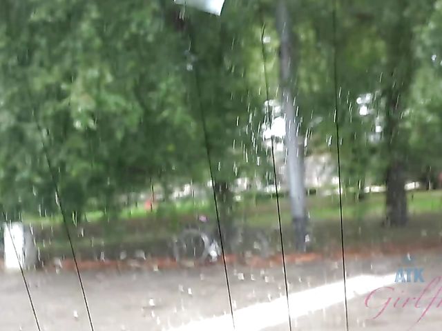 Gia Paige makes a sex tape on vacation