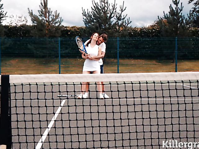 Tennis girl Lucia Love loves outdoor sex