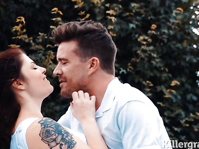 Tennis girl Lucia Love loves outdoor sex