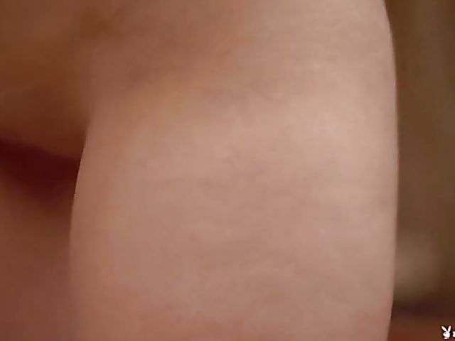 Nude teen model Salena Storm flaunts her pussy outdoors